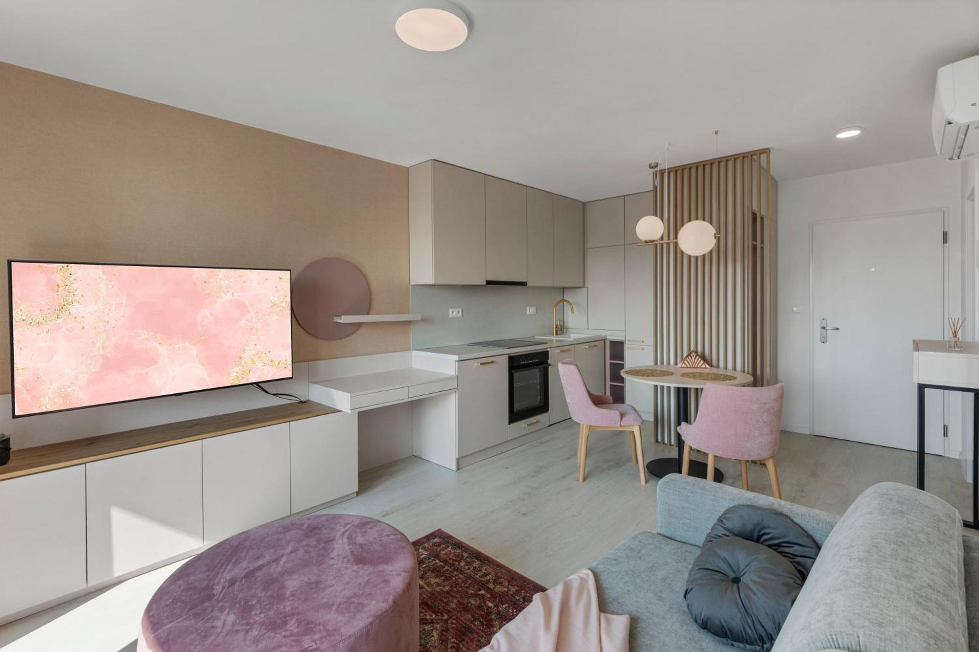 Lam Rose - Ac - Terrace Apartment Bratislava Exterior photo